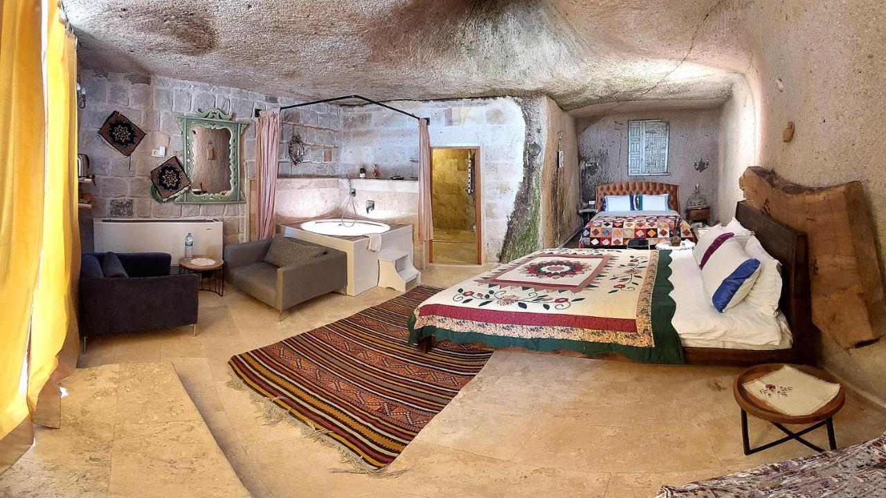 Pigeon Cappadocia Gazde/Camere de închiriat