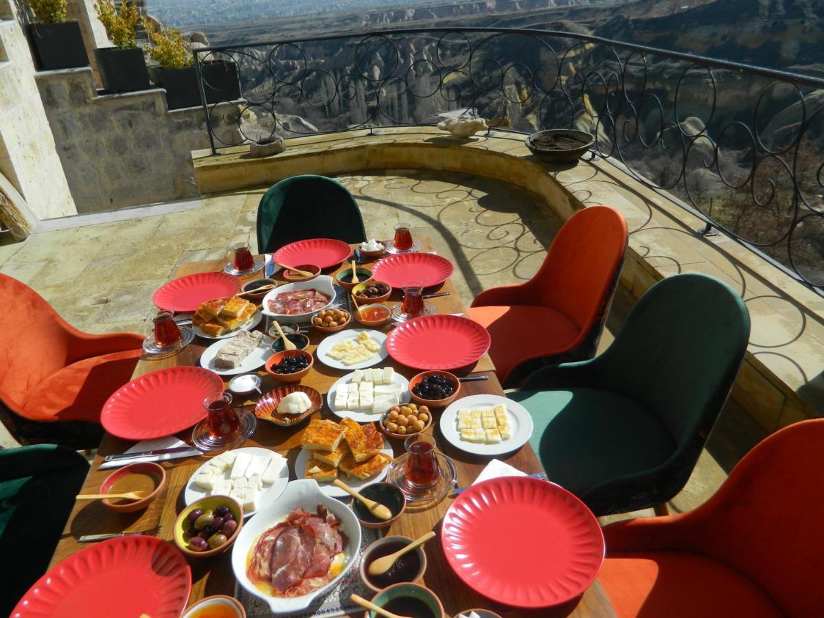 Pigeon Cappadocia Gazde/Camere de închiriat Üçhisar